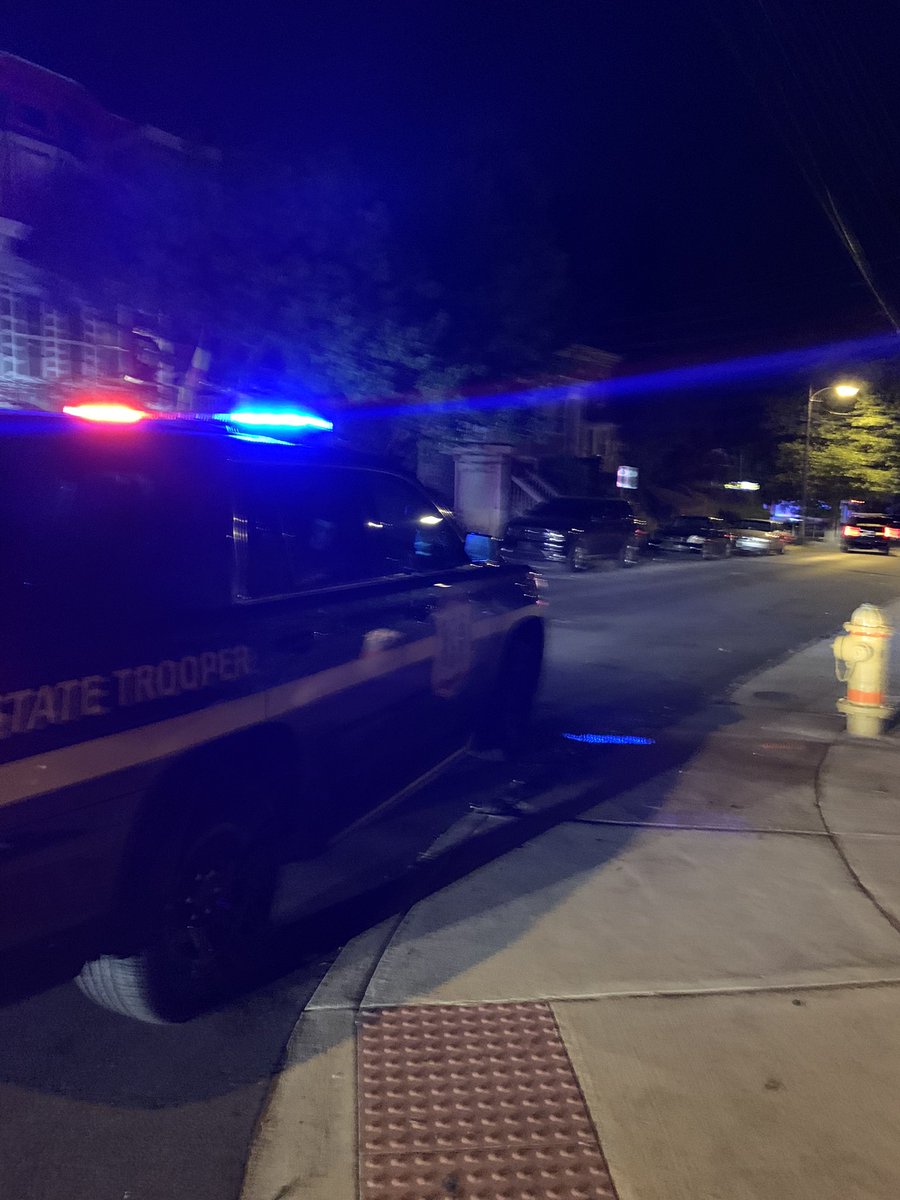 Wilmington Police asking residents between 23rd and 27th Sts.from West St. to Carter St. to shelter in place and wait further instructions from police. 3 officers shot. Stable condition. Suspect barricaded inside building according to a source.